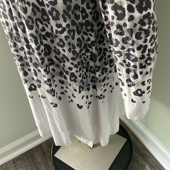 Soma jersey funnel neck burnout leopard tunic - Picture 9 of 10